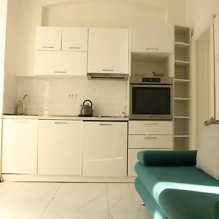 Apartment Natalie's Royal M